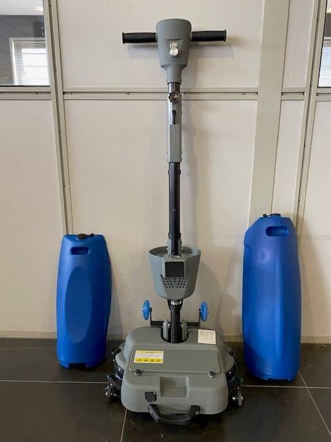 Autolaveuse compacte à batterie (MINISWEEPER)